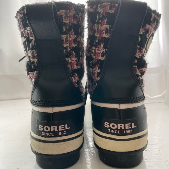 Sorel Trivoli Waterproof Duck Boots- great condition - Picture 6 of 6